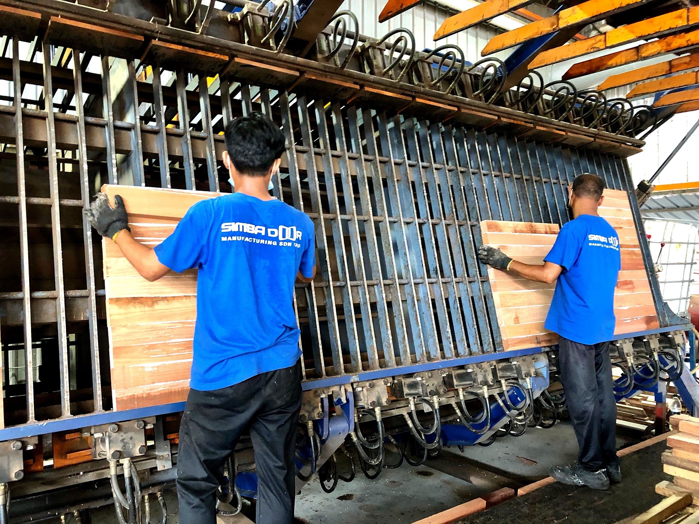 Simba Manufacturing Sdn Bhd - Solid wooden door manufacturer